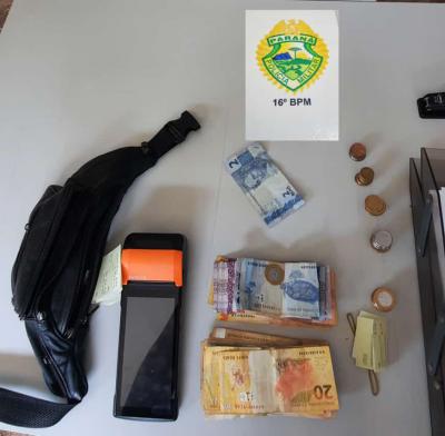Laranjeiras: PM apreende cigarros contrabandeados e mÃ¡quina de "Jogo do Bicho"